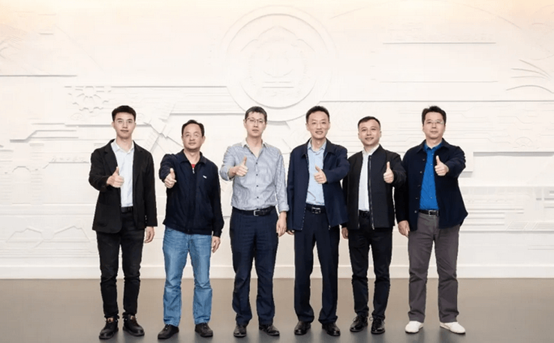 我院举行“AC米兰化学奖学金”颁奖仪式